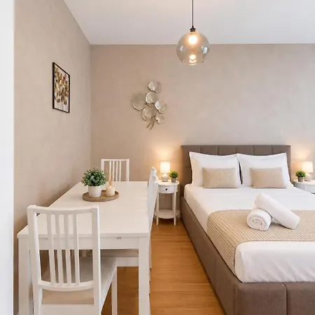Grand Ivory - Private Parking And Terrace Appartement