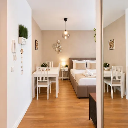 Grand Ivory - Private Parking And Terrace Appartement